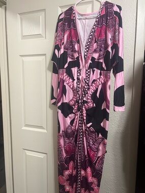 Pink & Black Graphic Print V-Neck Maxi Dress